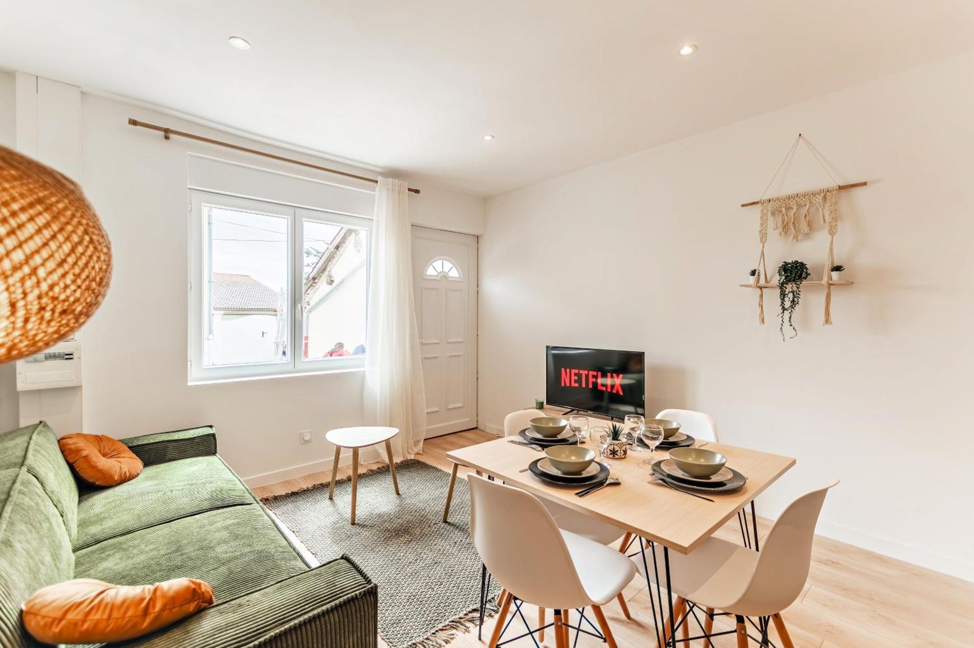 Chez Quentin & Thibaut Apartamento Dagneux Exterior foto