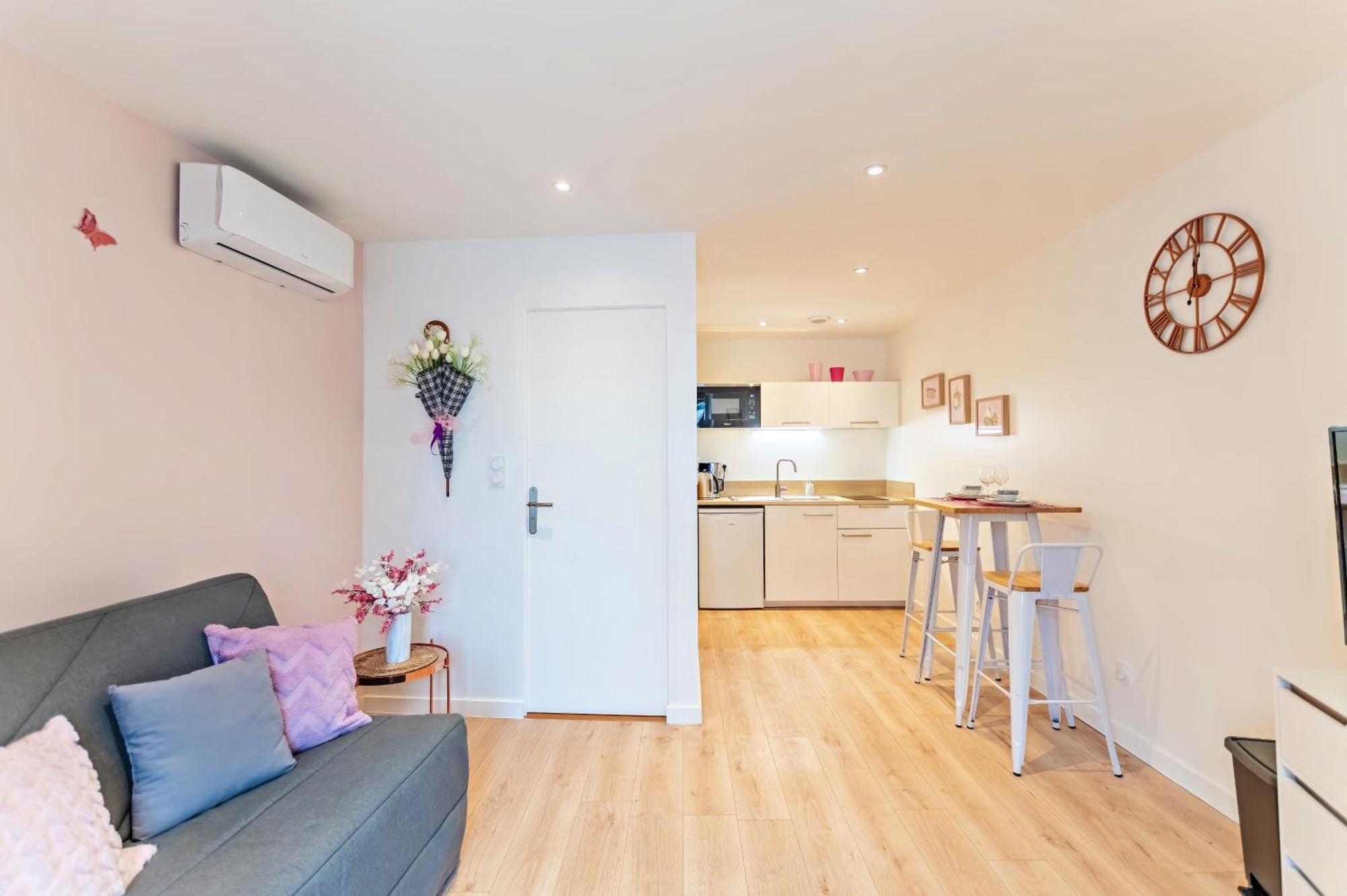 Chez Quentin & Thibaut Apartamento Dagneux Exterior foto